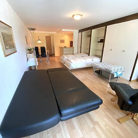 Adler 82 * ロイカーバード