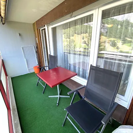 Adler 82 アパート *